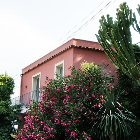 Apartment The Charming House