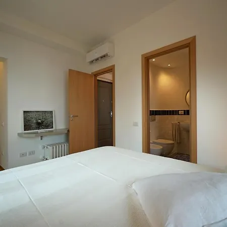 The Charming House Apartment *