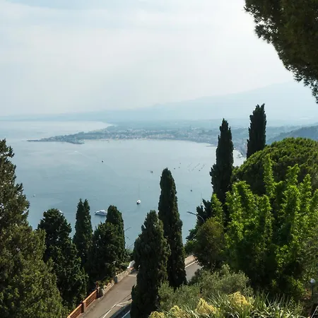 The Charming House Taormina